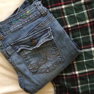 [ Bu from Malibu Lightwash Distressed Blue Jeans ]